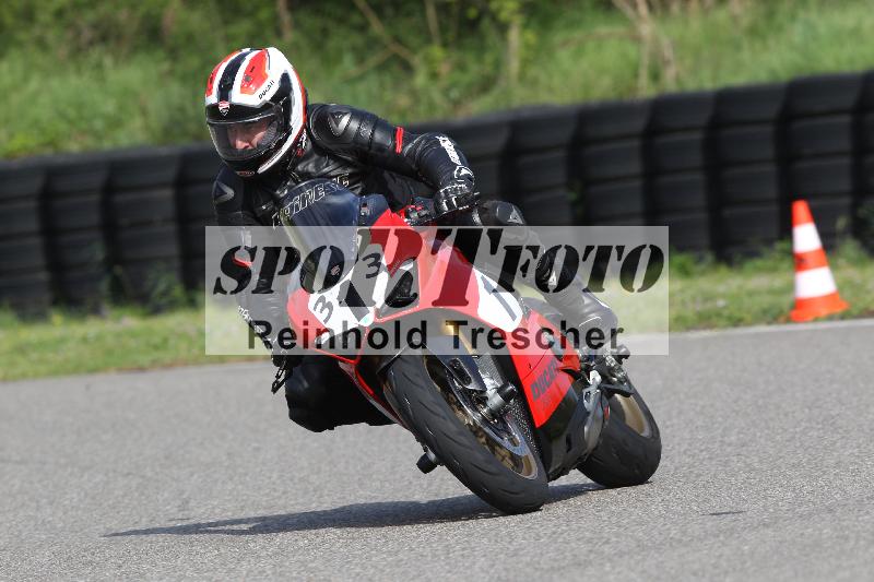 Archiv-2025/10 23.04.2025 Cornu Master School ADR/gruen-vert/313